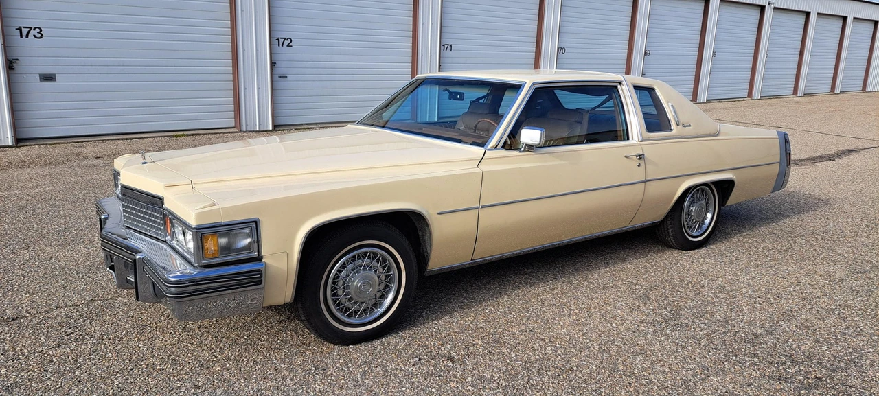 1979 Cadillac DeVille 5th Gen - Image 2 of 31