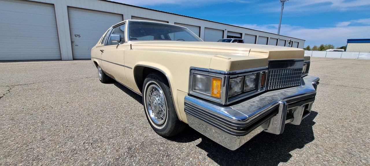 1979 Cadillac DeVille 5th Gen - Image 9 of 31