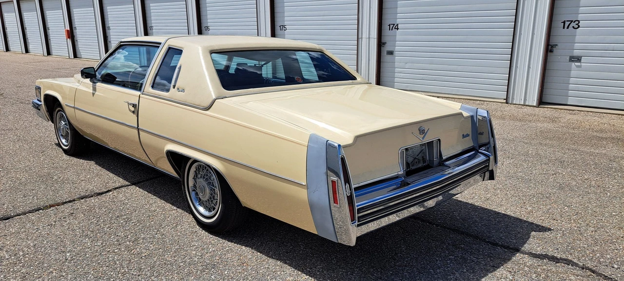 1979 Cadillac DeVille 5th Gen - Image 16 of 31