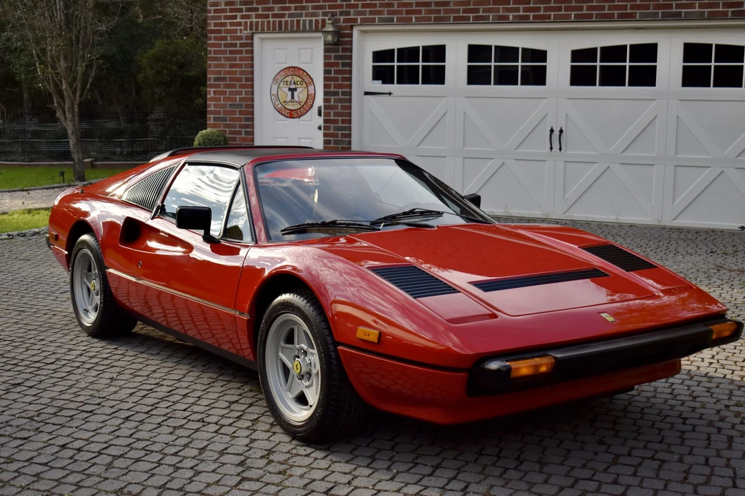 1985 Ferrari 308 GTS QV - Image 27 of 31