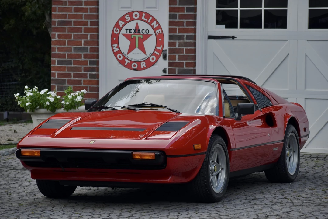 1985 Ferrari 308 GTS QV - Image 30 of 31