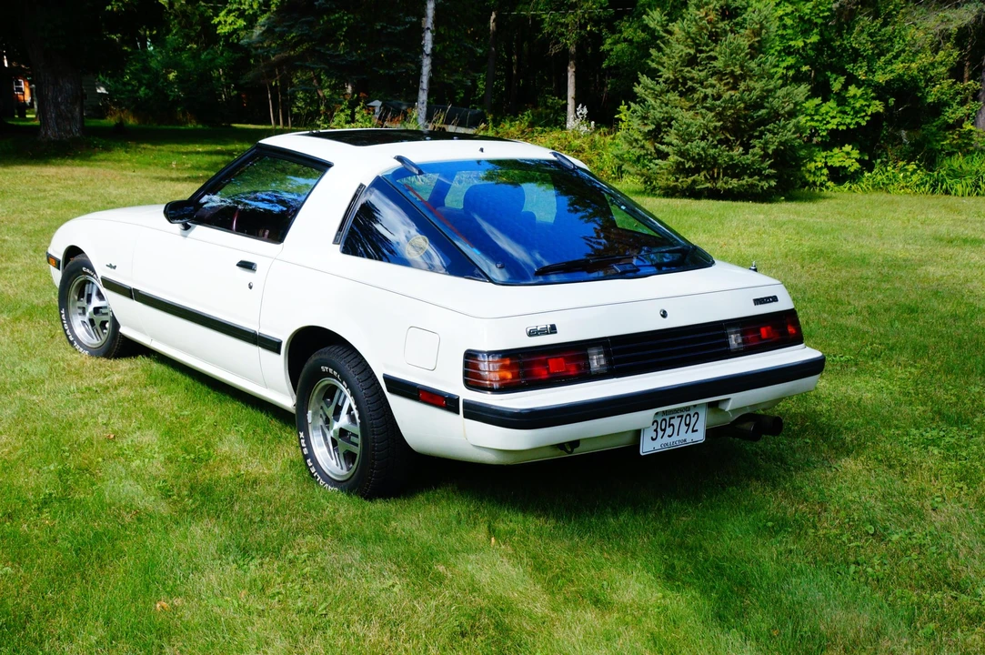 1985 Mazda RX-7 SA & FB - Image 9 of 31