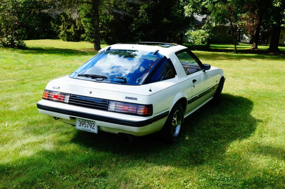 1985 Mazda RX-7 SA & FB - Image 7 of 31