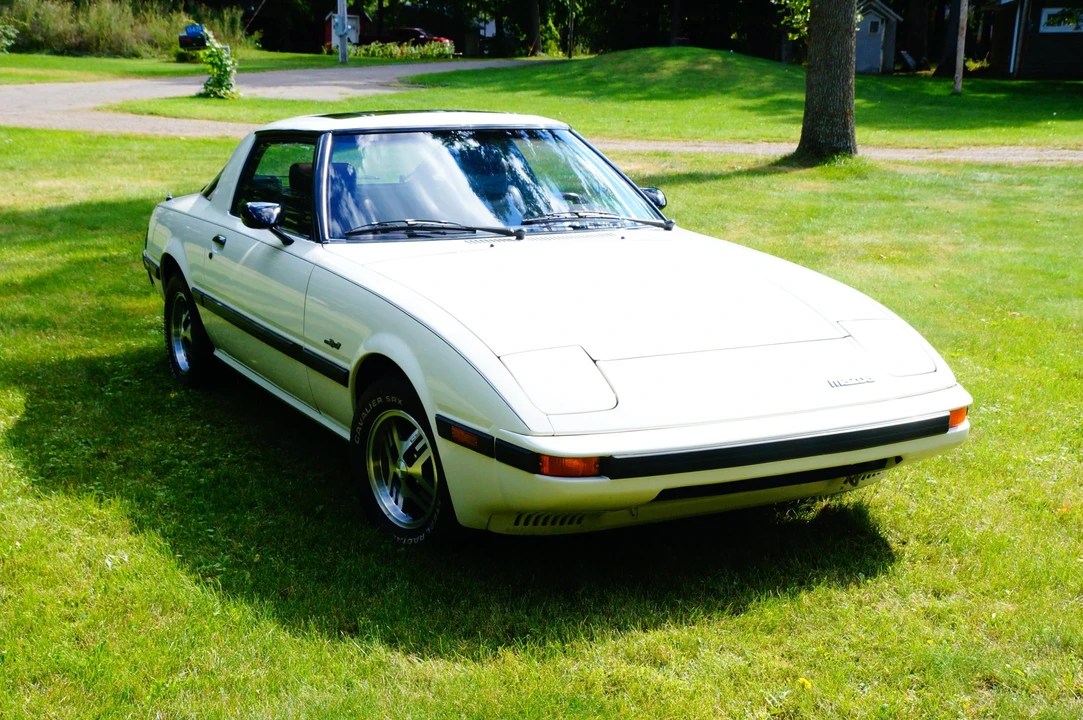 1985 Mazda RX-7 SA & FB - Image 4 of 31