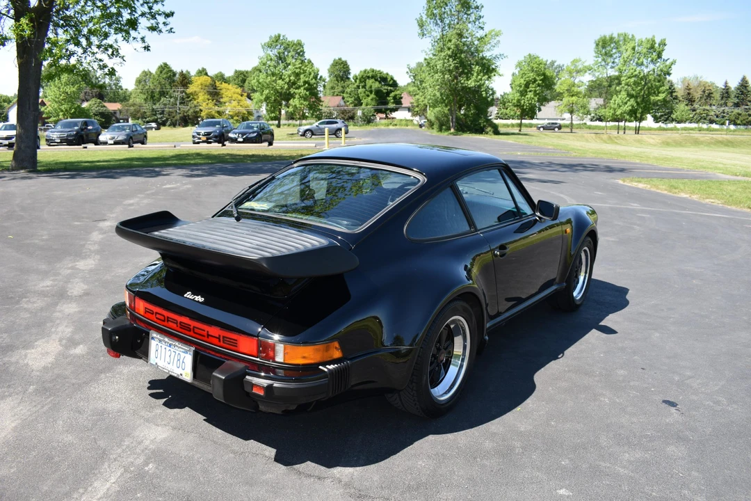 1985 Porsche 930 Turbo - Image 13 of 31