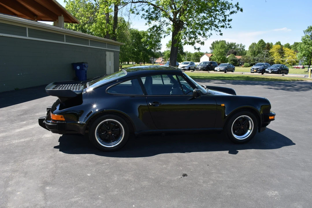 1985 Porsche 930 Turbo - Image 15 of 31