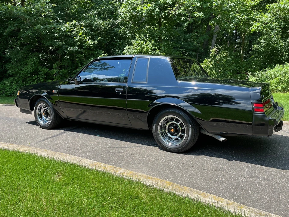 1987 Buick Grand National - Image 23 of 31