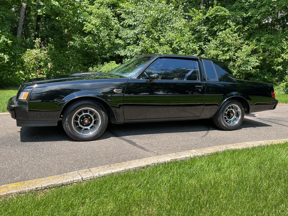 1987 Buick Grand National - Image 22 of 31