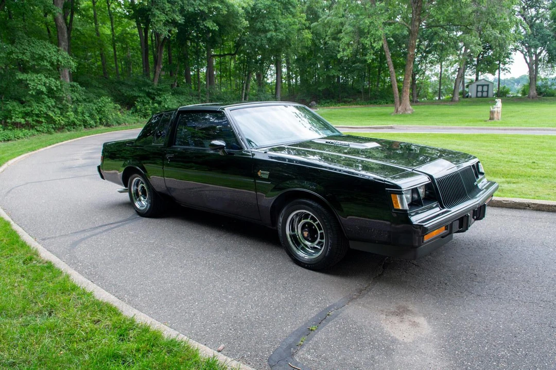 1987 Buick Grand National - Image 2 of 31
