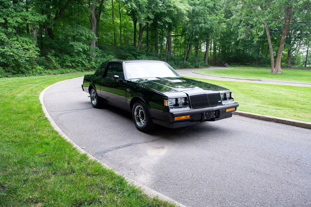1987 Buick Grand National - Image 3 of 31