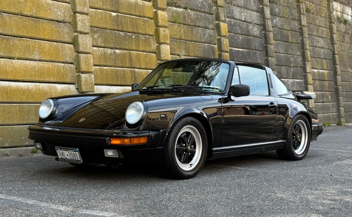 1987 Porsche 911 Carrera 3.2 - Image 18 of 31