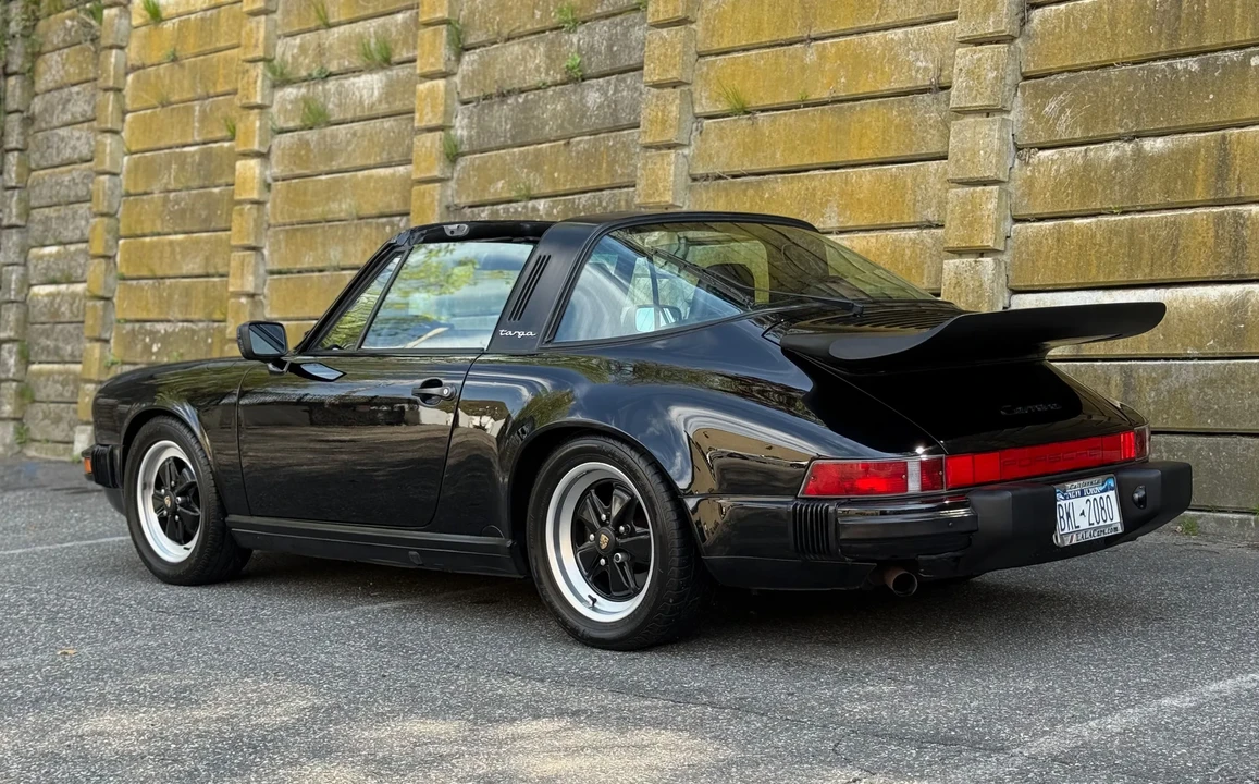 1987 Porsche 911 Carrera 3.2 - Image 13 of 31