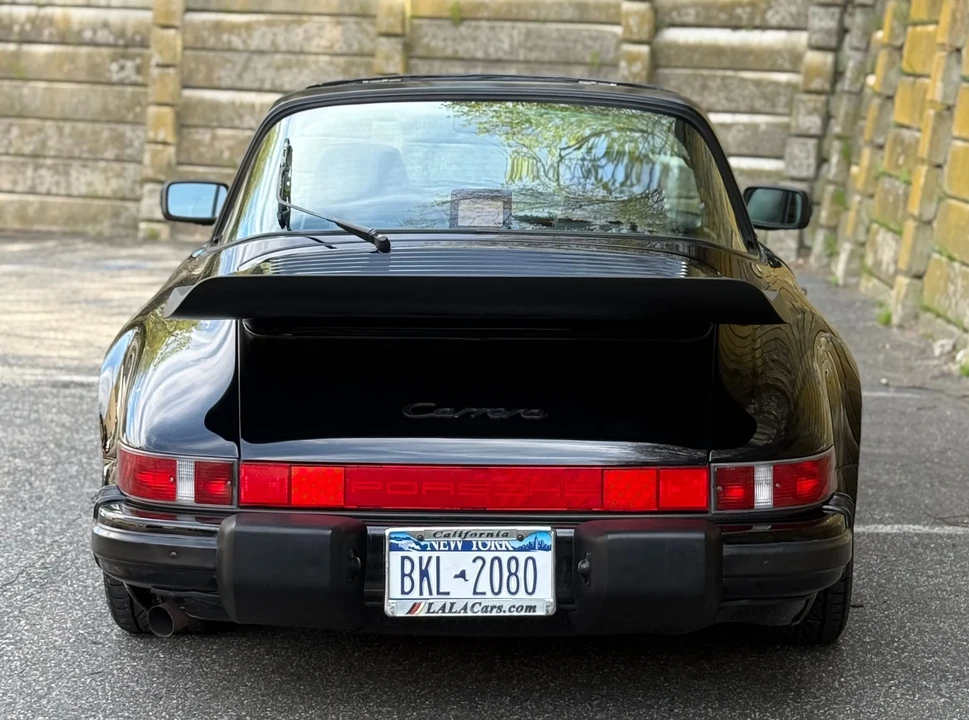 1987 Porsche 911 Carrera 3.2 - Image 9 of 31