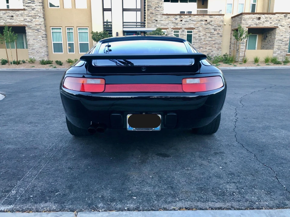 1987 Porsche 928 S4 - Image 6 of 31