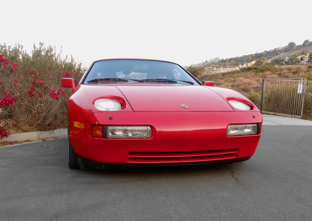 1987 Porsche 928 S4 - Image 7 of 31