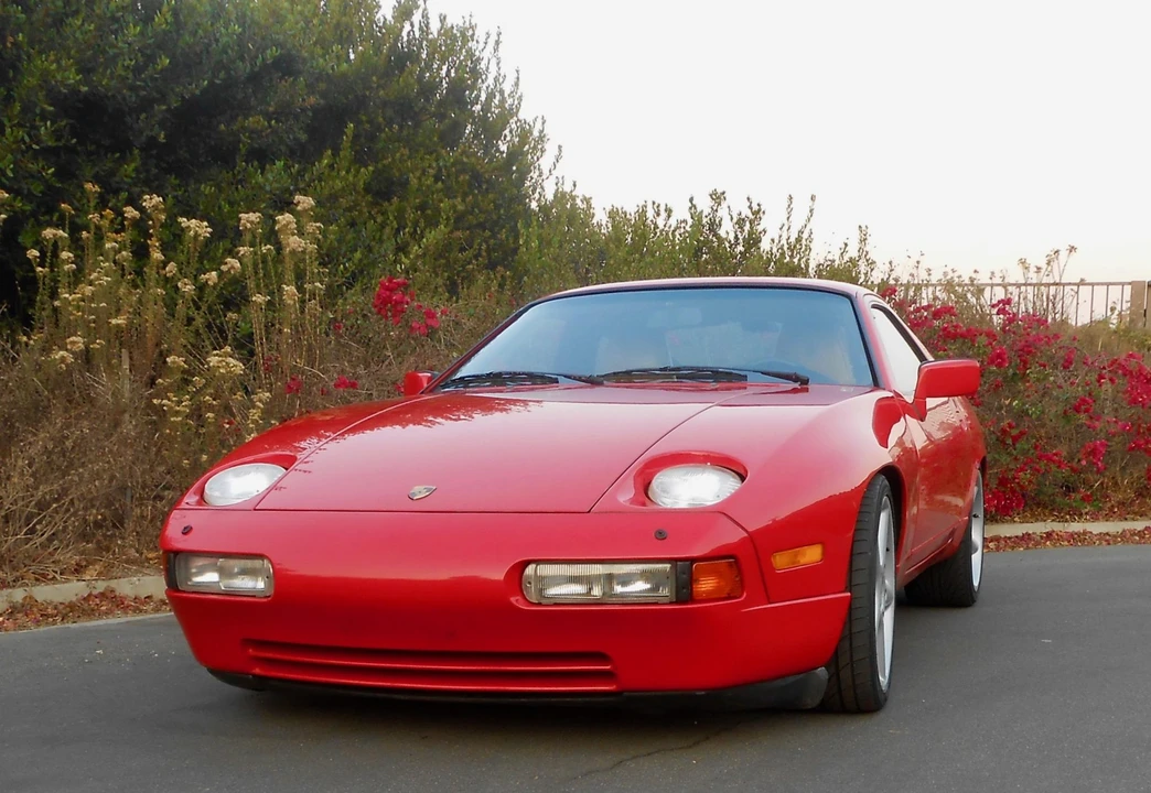 1987 Porsche 928 S4 - Image 6 of 31