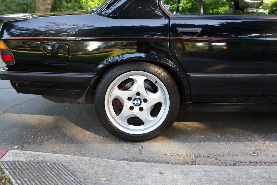 1988 BMW E28 M5 - Image 28 of 31