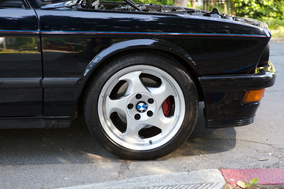 1988 BMW E28 M5 - Image 30 of 31
