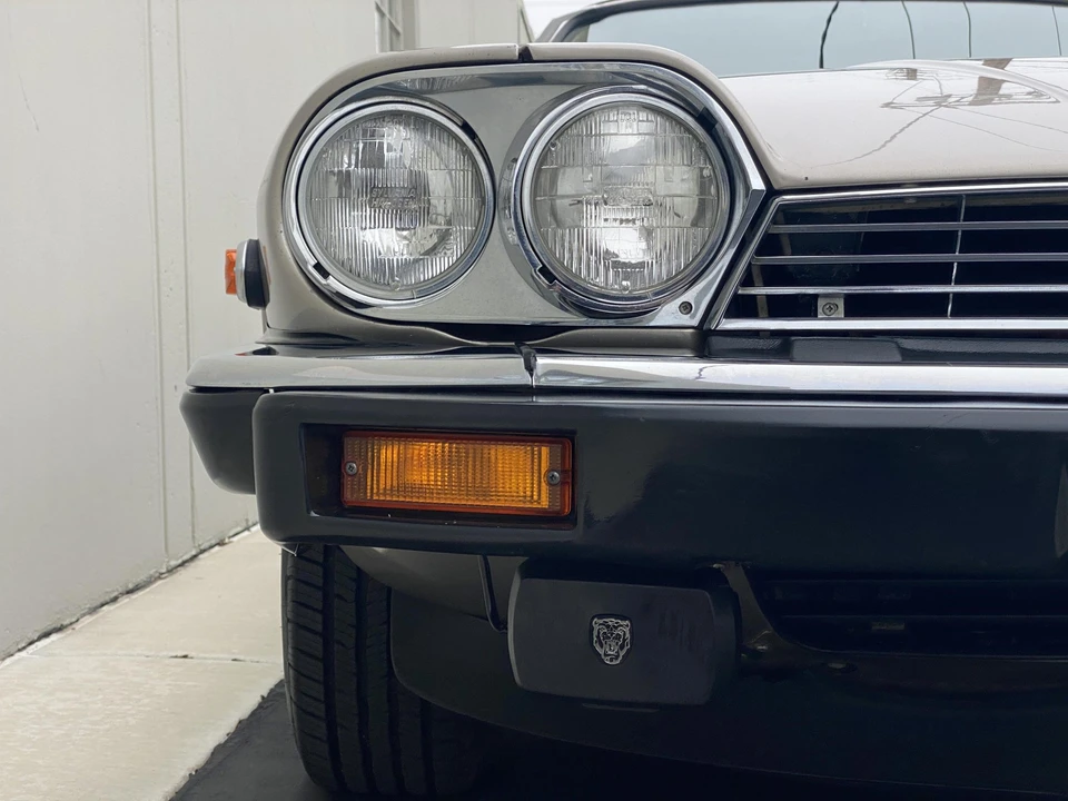 1988 Jaguar XJS Convertible - Image 16 of 31