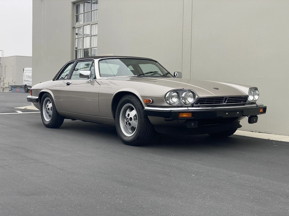 1988 Jaguar XJS Convertible - Image 14 of 31