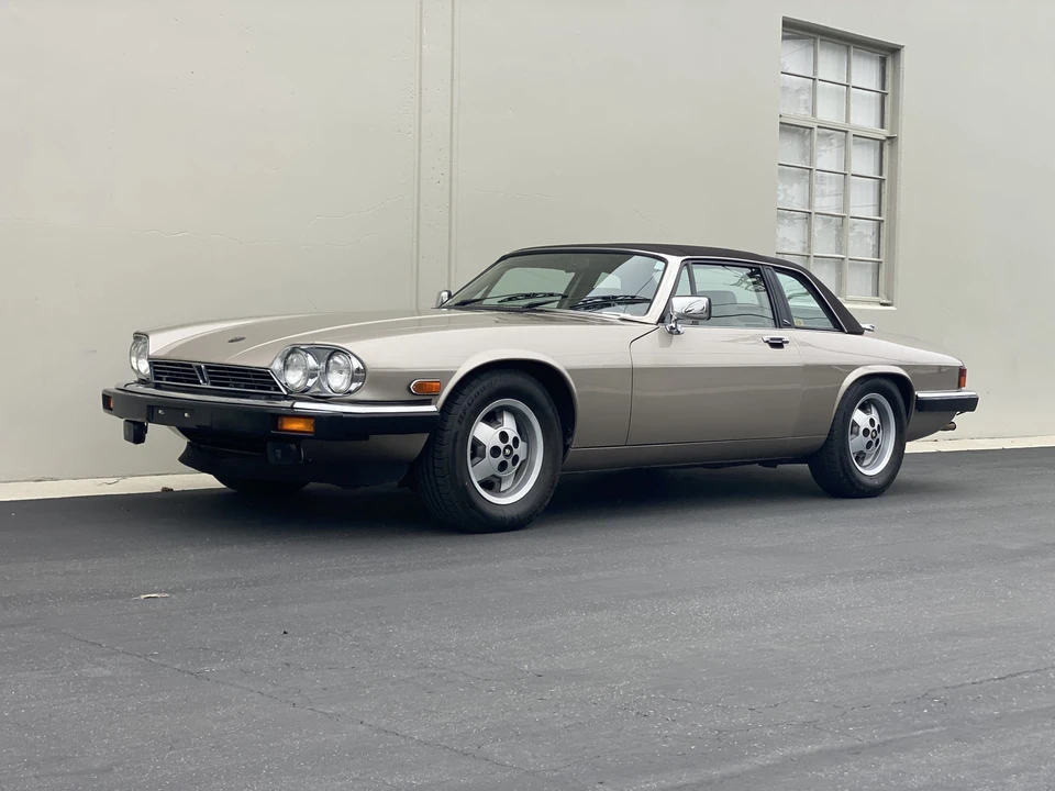 1988 Jaguar XJS Convertible - Image 7 of 31
