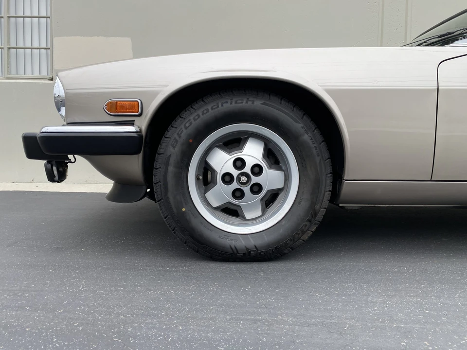 1988 Jaguar XJS Convertible - Image 22 of 31