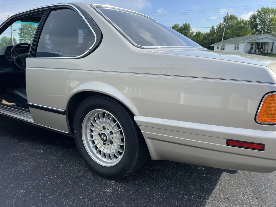 1989 BMW E24 6 Series - Image 21 of 31