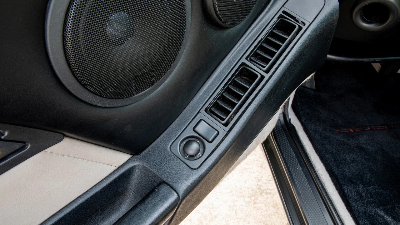 1989 Porsche 928 GT - Image 26 of 31
