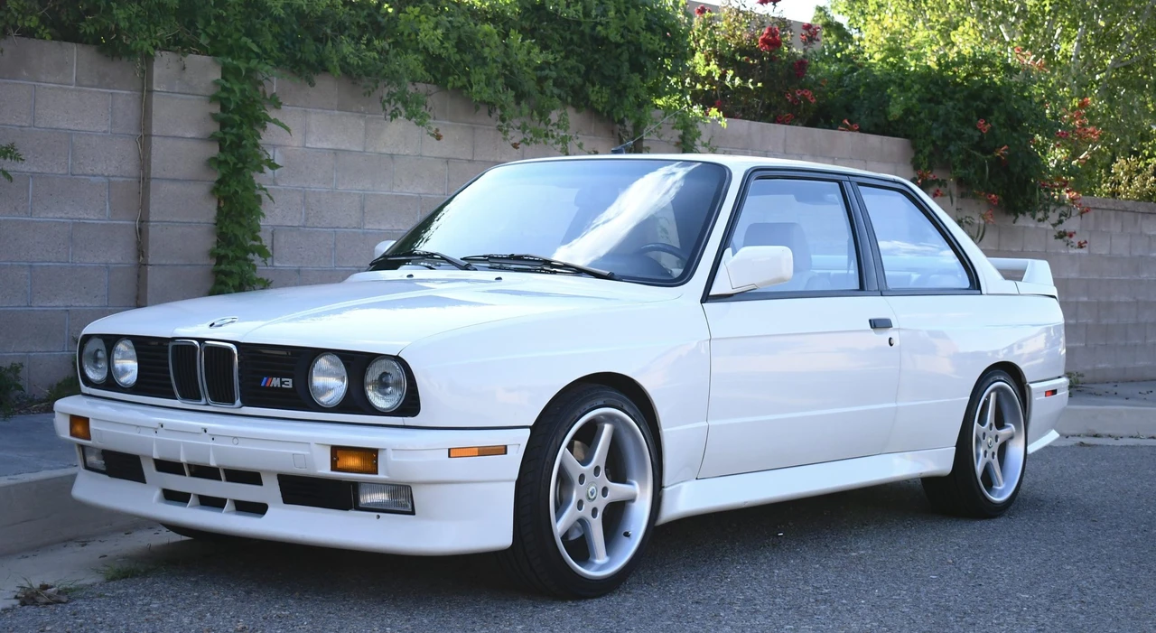 1990 BMW E30 M3 - Image 2 of 31