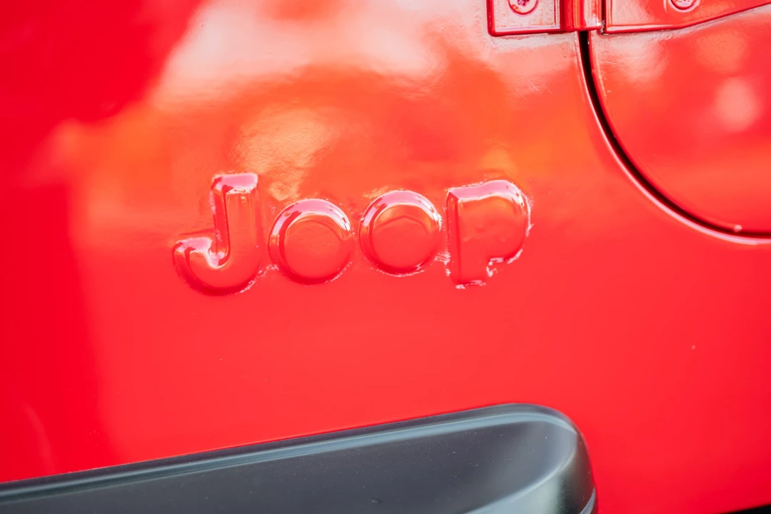 1990 Jeep YJ Wrangler - Image 23 of 31