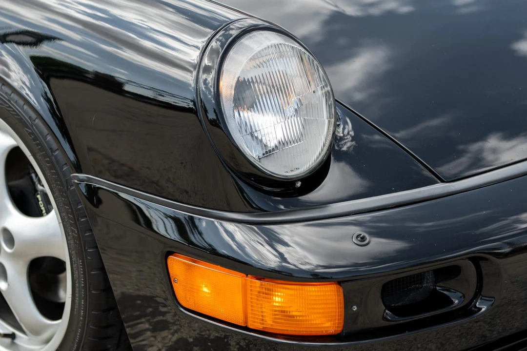 1990 Porsche 964 Carrera 4 - Image 13 of 31