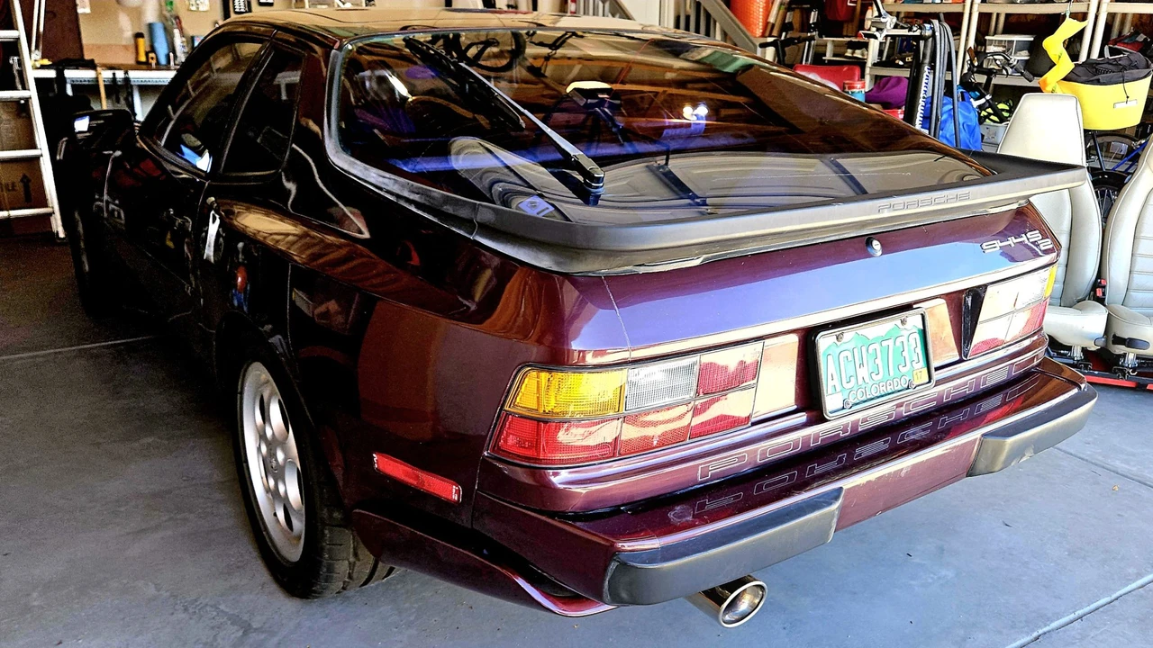 1990 Porsche 944 S2 - Image 13 of 31