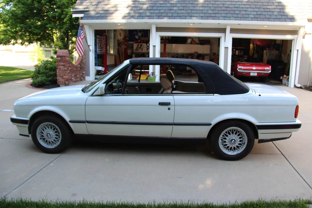 1991 BMW E30 3 Series - Image 5 of 31