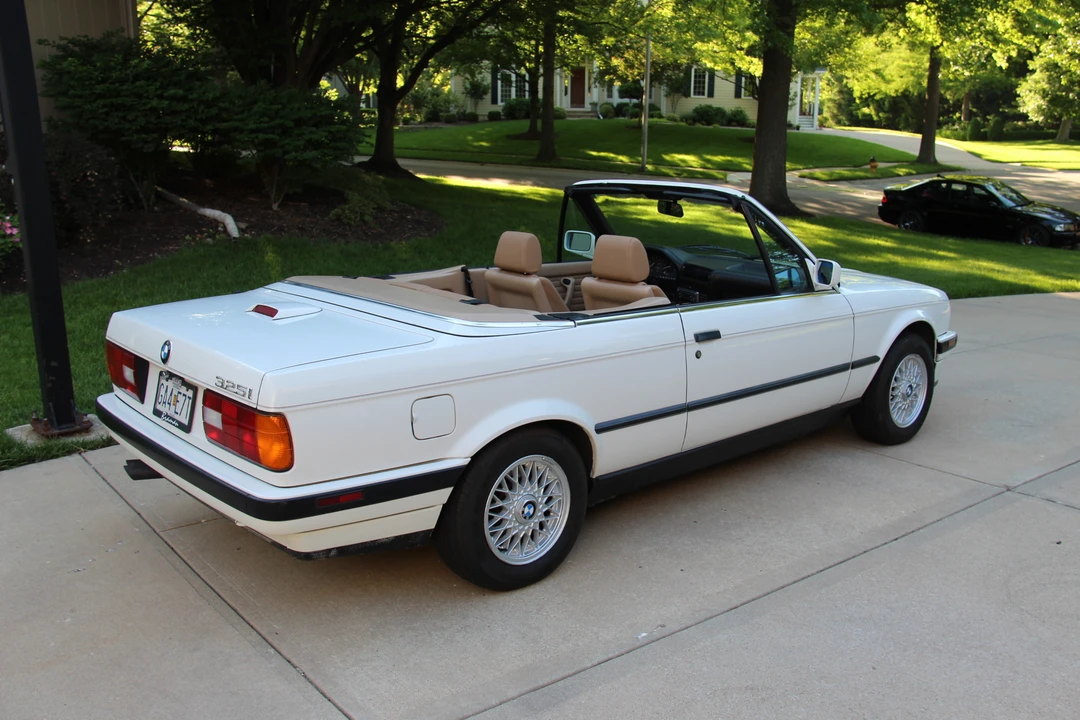 1991 BMW E30 3 Series - Image 26 of 31