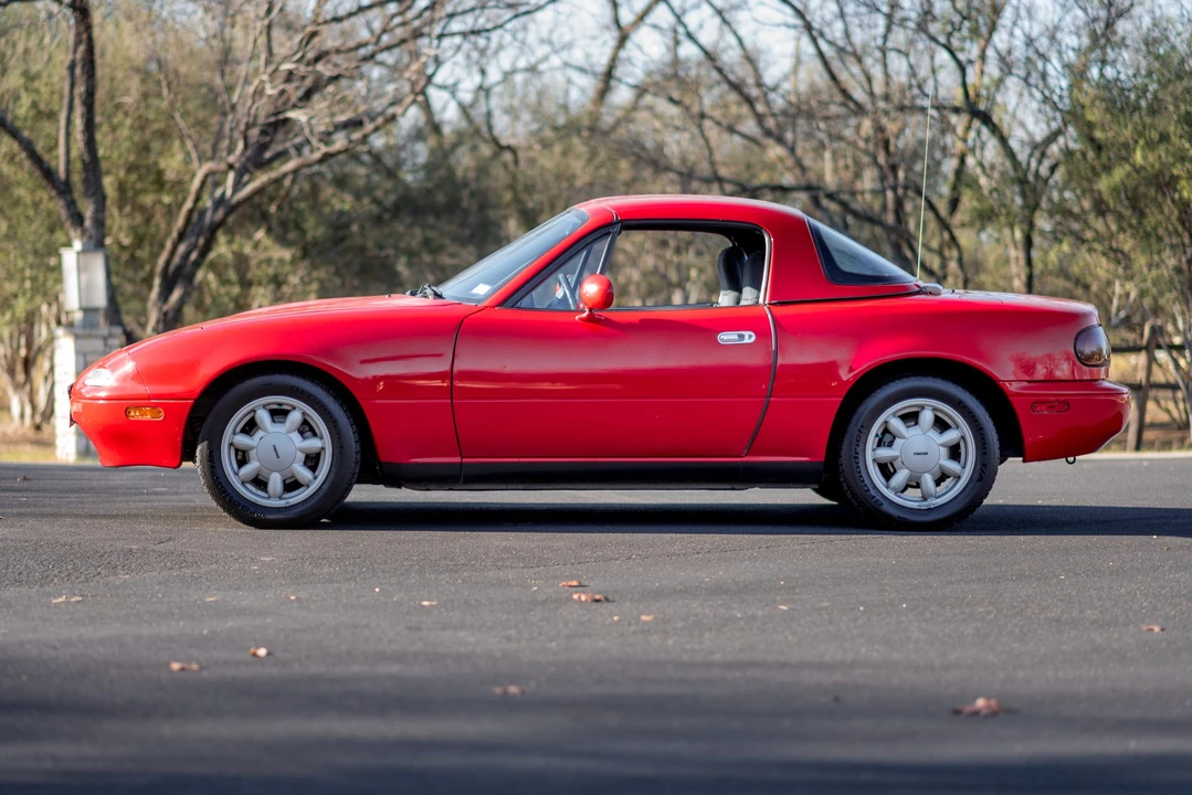 1991 Mazda NA MX-5 Miata - Image 13 of 31