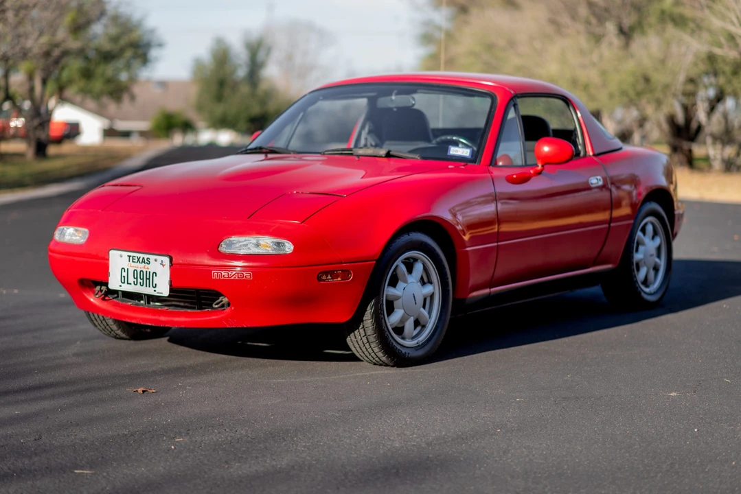 1991 Mazda NA MX-5 Miata - Image 2 of 31