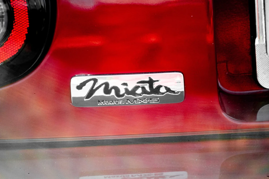 1991 Mazda NA MX-5 Miata - Image 27 of 31