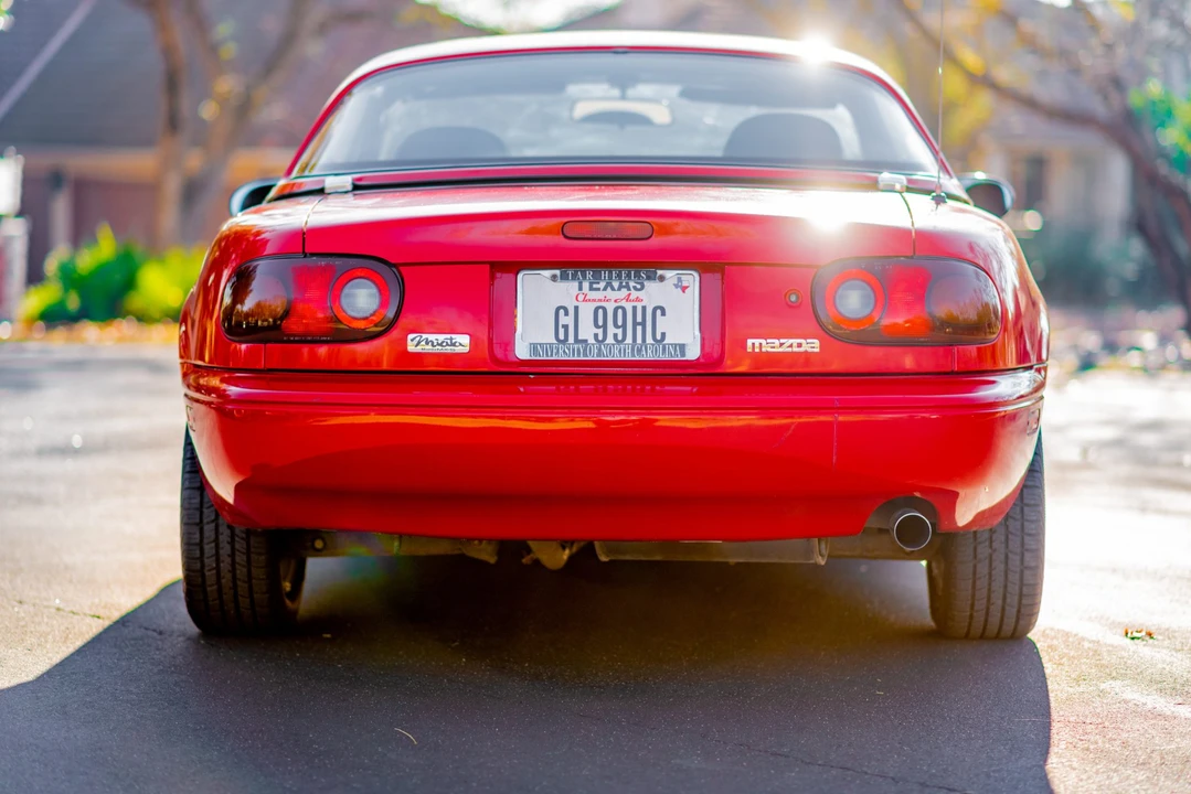 1991 Mazda NA MX-5 Miata - Image 11 of 31