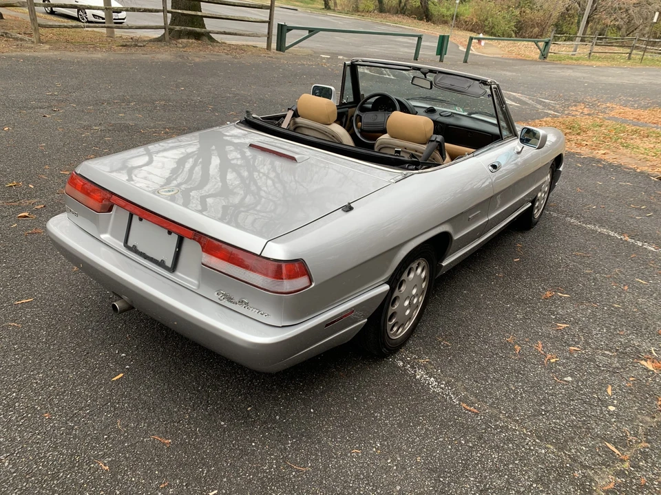 1992 Alfa Romeo Series 4 - Image 10 of 31
