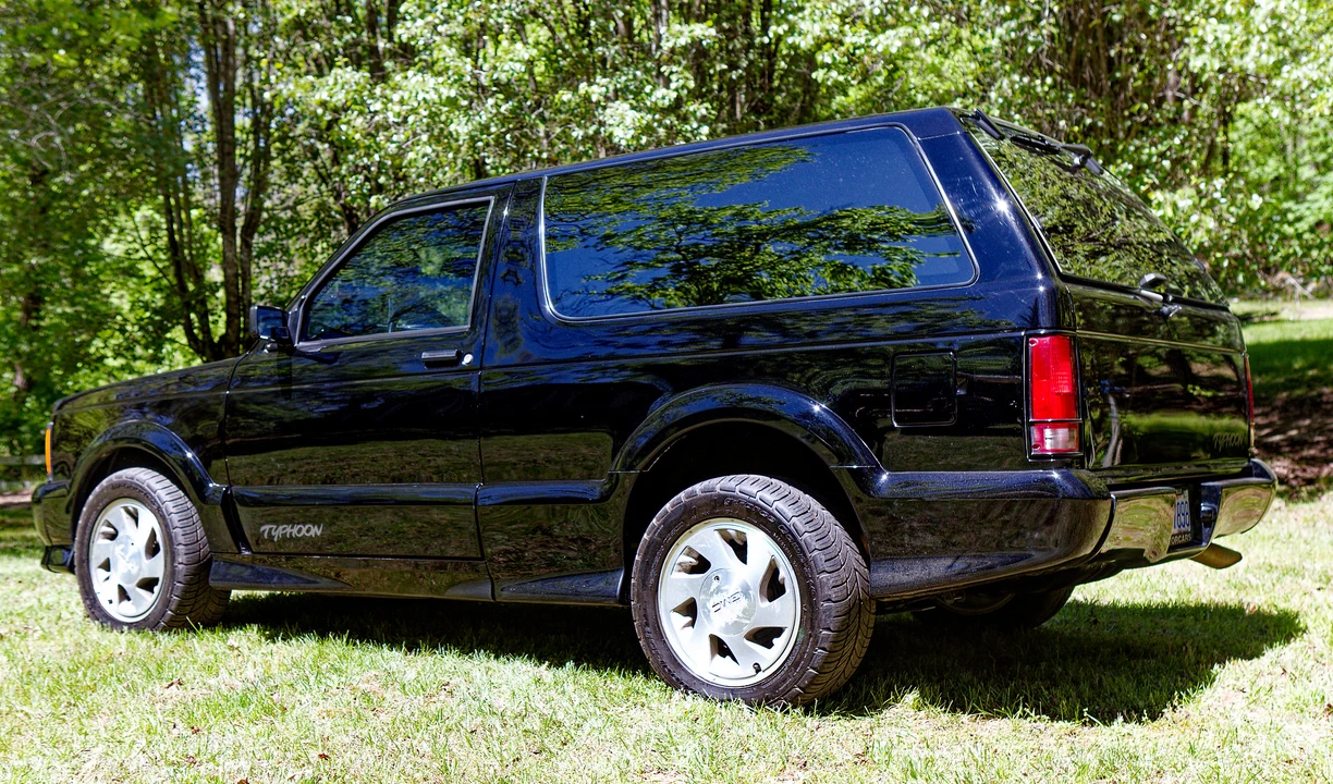 1993 GMC Syclone - Image 30 of 31