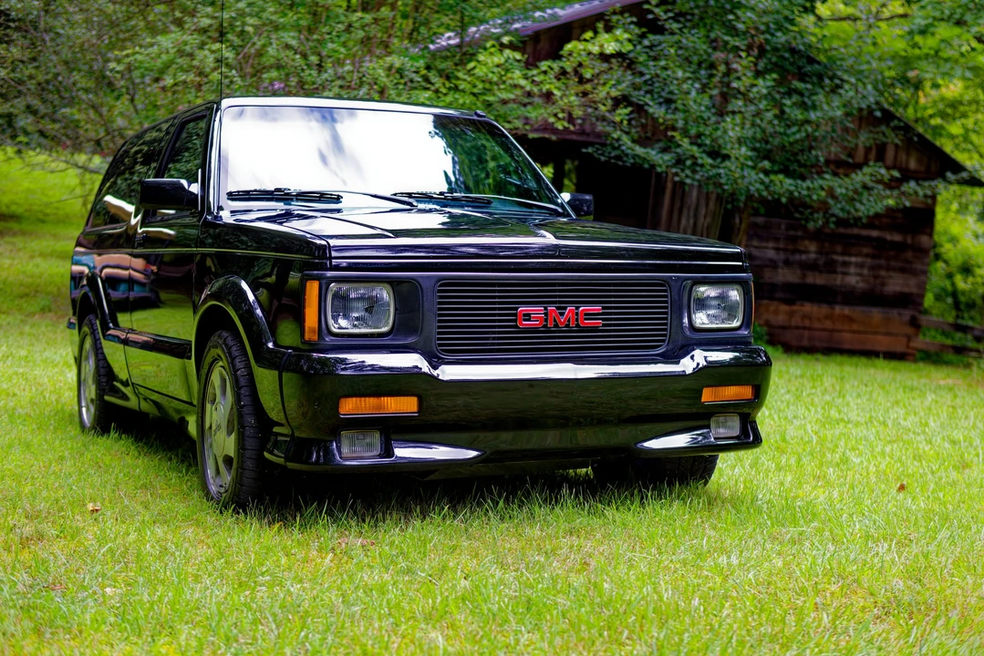 1993 GMC Syclone - Image 16 of 31