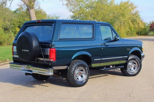 1994 Ford Bronco 5th Gen - Image 2 of 8