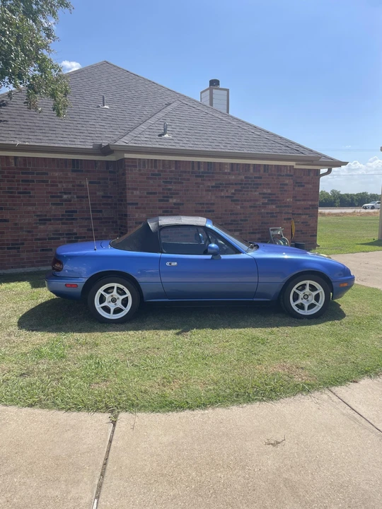 1994 Mazda NA MX-5 Miata - Image 16 of 31