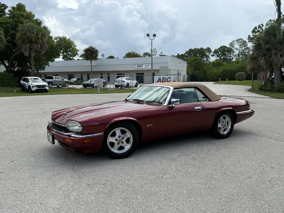 1995 Jaguar XJS Convertible - Image 3 of 31