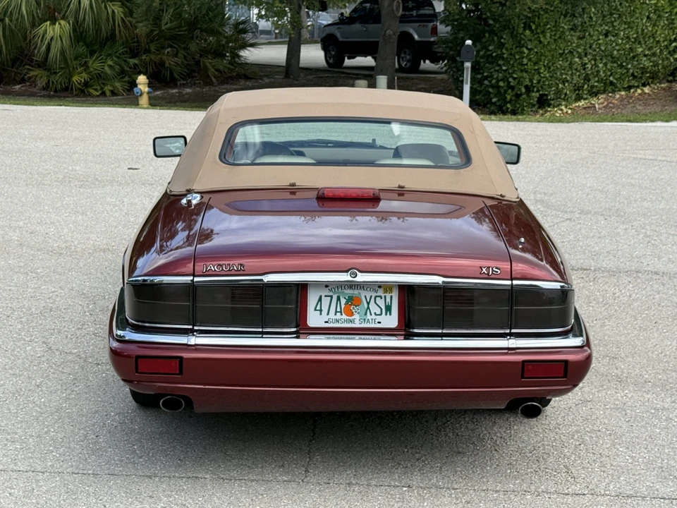 1995 Jaguar XJS Convertible - Image 16 of 31
