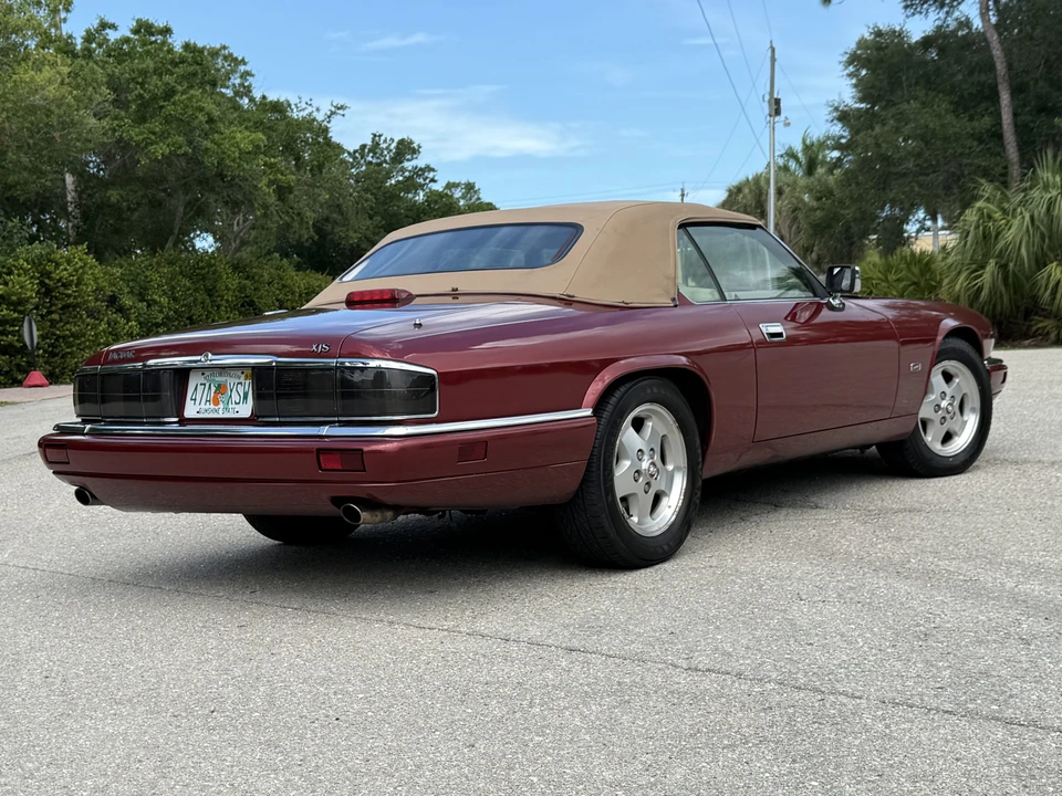 1995 Jaguar XJS Convertible - Image 21 of 31