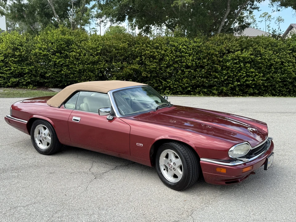 1995 Jaguar XJS Convertible - Image 28 of 31