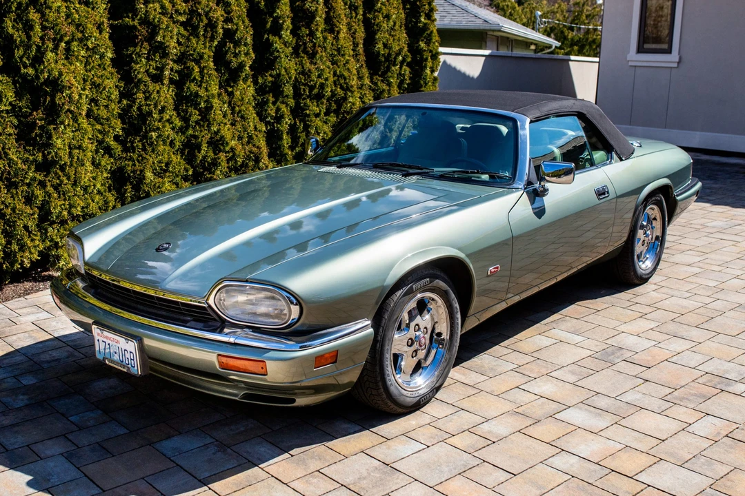 1995 Jaguar XJS Convertible - Image 2 of 31