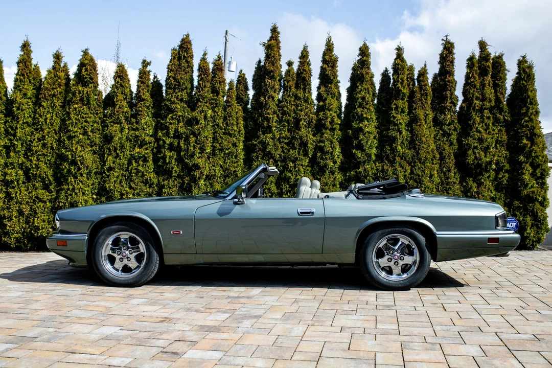 1995 Jaguar XJS Convertible - Image 11 of 31