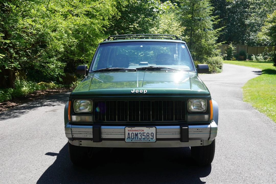 1996 Jeep XJ Cherokee - Image 6 of 31
